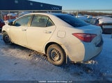 Toyota Corolla Le 2T1BURHE7KC182158 снимка