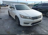 Honda Accord Touring 1HGCR2F94DA805456 снимка