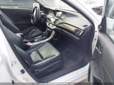 Honda Accord Touring 1HGCR2F94DA805456 снимка