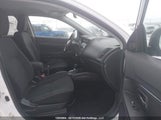 Mitsubishi Rvr Se 4A4AJ3AU4FE604370 снимка