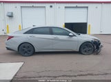 Hyundai Elantra Preferred Ivt With Sun And Tech Package KMHLM4AG9NU246903 fotografie