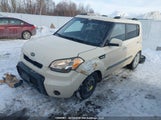 Kia Soul 2.0L 2U/2.0L 4U/2.0L 4U Burner/2.0L 4U Luxury/2.0L 4U Retro/2.0L 4U Sx KNDJT2A27B7713477 photo
