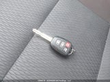 Toyota Corolla Le 2T1BURHE8JC101540 снимка