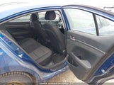 Hyundai Elantra Le 5NPD74LF0HH123932 снимка
