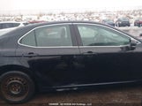 Toyota Camry 4T1B11HK2JU100527 снимка