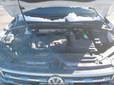 VOLKSWAGEN TIGUAN HIGHLINE 3VV4B7AX6JM****** снимка