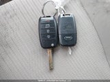 Kia Sedona L KNDMA5C1XK6482640 fotografie
