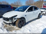 Tesla Model Y Performance 7SAYGDEF5NF519883 fotografie