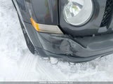 Jeep Patriot 1C4NJRABXFD392915 снимка