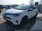 Toyota Rav4 Le 2T3ZFREV9JW429231 снимка