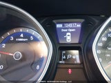 Hyundai Elantra Gt Gl KMHD25LE1DU106824 снимка