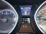 Hyundai Elantra Gt Gl KMHD25LE1DU106824 снимка