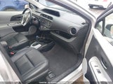 Toyota Prius C Technology JTDKDTB37D1035236 снимка