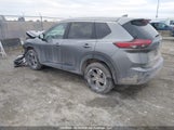 Nissan Rogue Sv/Rock Creek JN8BT3BB3SW157624 fotografie