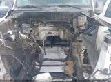 Nissan Nv / 1N6BF0KY3CN104223 снимка