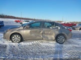 Toyota Corolla Le 2T1BURHE0GC566922 снимка