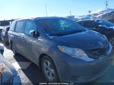 Toyota Sienna 5TDZK3DC9CS184217 fotografie