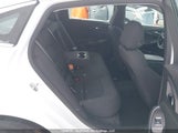 Chevrolet Malibu 1G1ZD5ST4PF252723 снимка