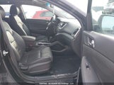 Hyundai Tucson Limited/Sport And Eco/Se KM8J3CA43HU505979 photo