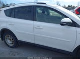 Toyota Rav4 JTMRJREVXGD002080 снимка