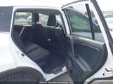 Toyota Rav4 JTMRJREVXGD002080 снимка