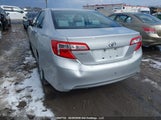 Toyota Camry Le 4T1BF1FKXCU098999 снимка
