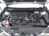 Toyota Camry Le 4T1B31HK7JU003284 photo