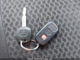 Toyota Corolla Matrix Xr 2T1KR32E85C886557 снимка