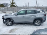 Hyundai Tucson Essential Awd KM8JBCAE0NU050273 снимка