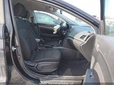 Hyundai Elantra KMHD84LF2HU158051 снимка