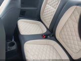Volkswagen Beetle Wolfsburg Edition 3VWJD7AT4KM702197 снимка