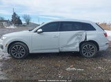 Audi Q7 3.0T Technik WA1VAAF77HD050356 снимка