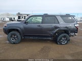 Toyota 4Runner Sr5/Sr5 Premium/Limited/Limited Night Shade/Trd Off Road/Trd Off Road Premium/Trd Pro JTEBU5JR9K5658876 photo