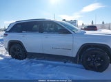 Jeep Grand Cherokee Laredo/Altitude 1C4RJHAGXRC185233 photo