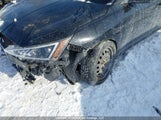 Hyundai Elantra Preferred With Sun And Safety Package Auto Ivt KMHD84LF1LU018274 photo