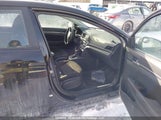 Hyundai Elantra Preferred With Sun And Safety Package Auto Ivt KMHD84LF1LU018274 fotografie