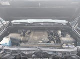 Toyota Tundra Sr5 Plus 5.7L V8 5TFUY5F15JX762658 fotografie