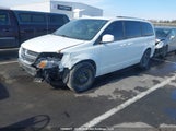 Dodge Grand Caravan 2C4RDGBG2KR605886 снимка