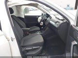 Volkswagen Tiguan S 3VV0B7AX1KM014358 снимка