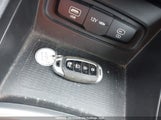 Hyundai Venue Sel/Limited KMHRC8A33RU335762 photo