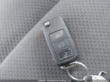 Volkswagen Rabbit 5-Door WVWCR71K67W097661 fotografie