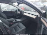 Tesla Model Y LRWYGDEE5RC642149 снимка