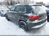 Volkswagen Tiguan Comfortline/Highline/Trendline WVGJV3AX6EW612691 fotografie