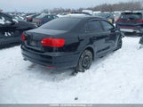 Volkswagen Jetta 2.0L Trendline/2.0L Trendline+ 3VW2K7AJ5BM381733 fotografie