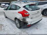 Ford Focus 1FADP3N23DL256748 photo