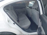 Honda Civic Lx 2HGFB2F45FH015626 снимка