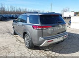 Nissan Pathfinder Rock Creek/Sv 5N1DR3BE0SC232712 fotografie