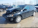 Volkswagen Jetta 2.0L Trendline/2.0L Trendline+ 3VW2K7AJ3FM415223 photo