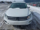 Volkswagen Tiguan S/Se/Sel/R-Line WVGJV7AXXFW546042 снимка