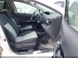 Toyota Prius C JTDKDTB38F1094525 снимка